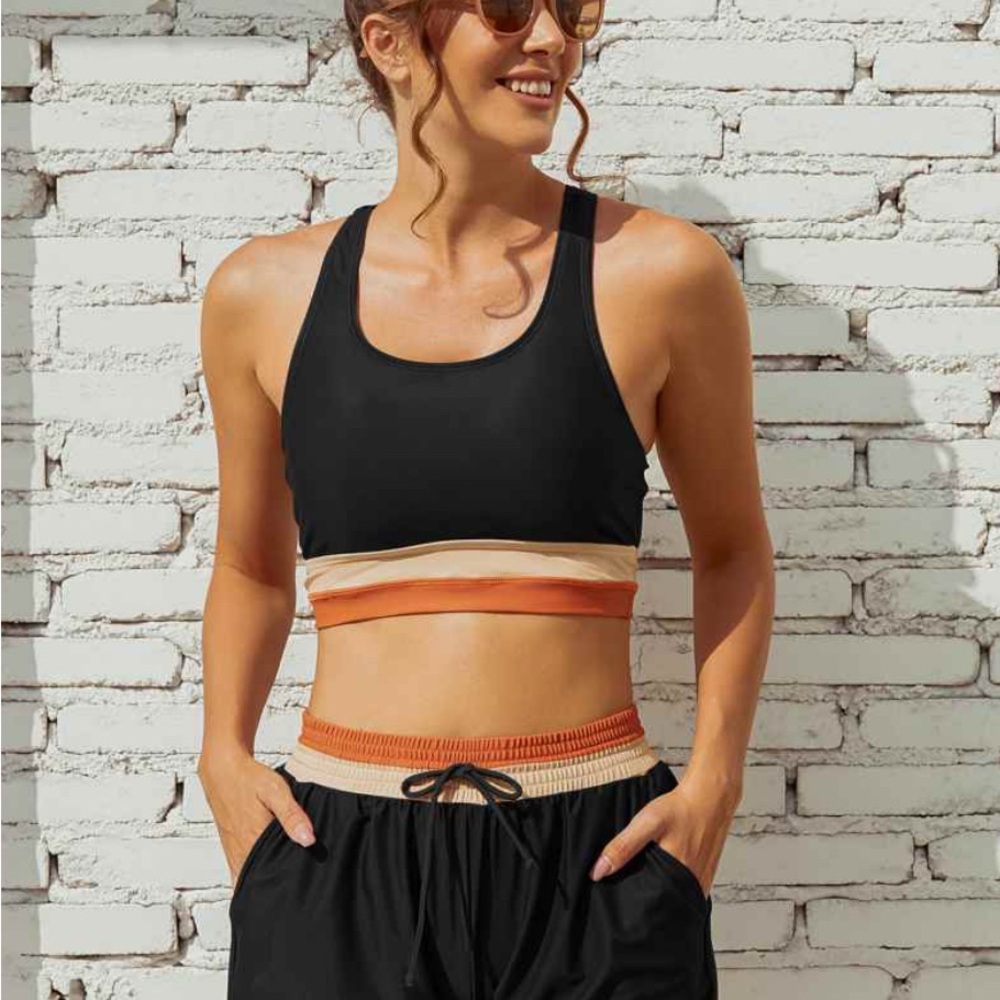 Colorblock bikini set size L, new with tags